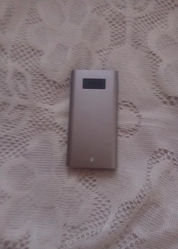 Bej Gri Dijital Ekranlı Power Bank