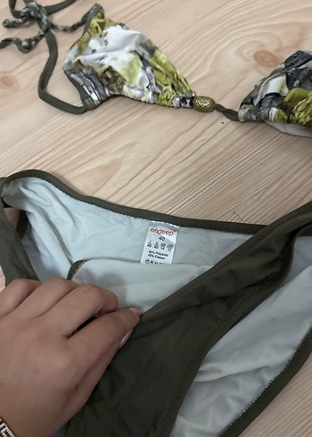 Straplez Desenli Üst ve Düz Khaki Bikini Altı - Görsel 5