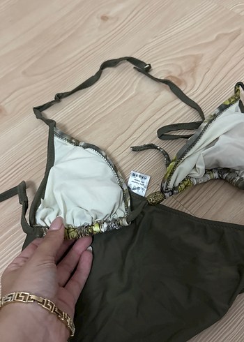 Straplez Desenli Üst ve Düz Khaki Bikini Altı - Görsel 7