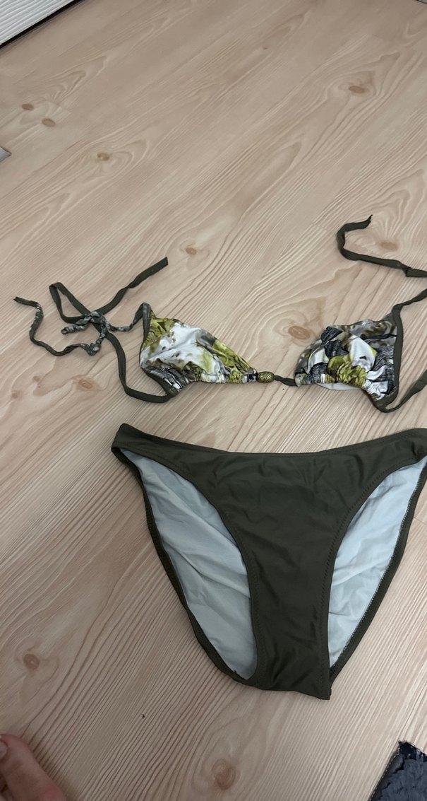 Straplez Desenli Üst ve Düz Khaki Bikini Altı - Görsel 3