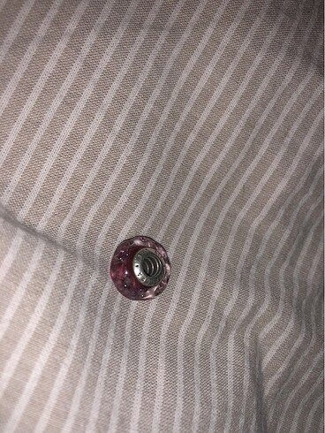 Pandora pandora pembe charm