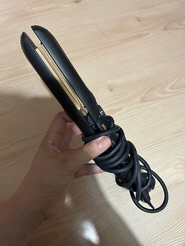 BRAUN SAÇ DÜZLEŞTİRİCİ