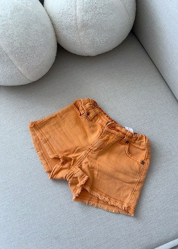 Nakışlı Çok Renkli Kız Kot Şortları - Görsel 3