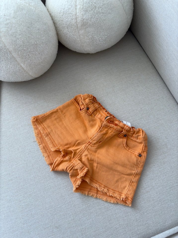 Nakışlı Çok Renkli Kız Kot Şortları - Görsel 3