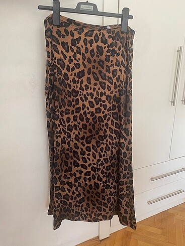 Leopar Uzun Saten Etek