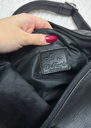 Püsküllü Siyah çanta - Görsel 4