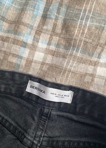 xs Beden bershka jean