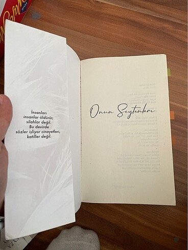  Beden Renk Onun Şeytanları /Beyza Aksoy