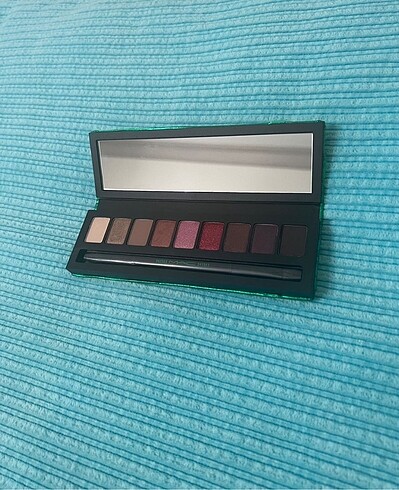 Mac far paleti