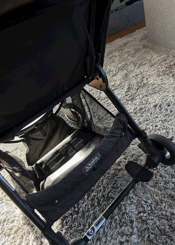 Hamilton r1 bebek arabasi - Görsel 6