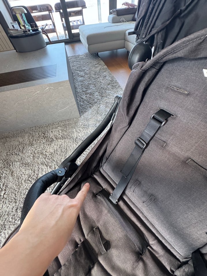 Hamilton r1 bebek arabasi - Görsel 3