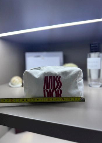 Miss dior makyaj cantasi - Görsel 3