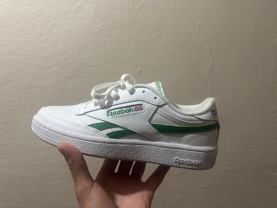 Beyaz yesil reebook ayakkabı - Görsel 5