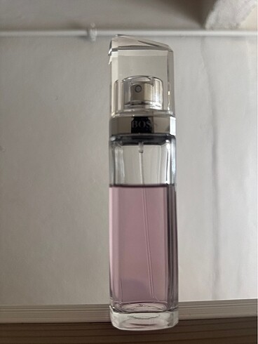 Hugo bos kadın parfümü - Görsel 2