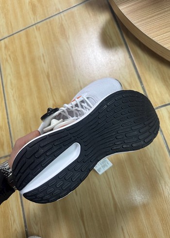 Beyaz Erkek Spor Koşu Ayakkabısı - Görsel 5