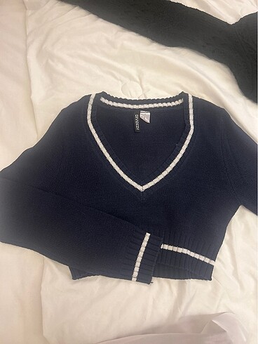 H&M Yün kazak crop kısa