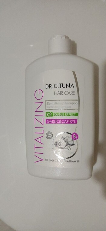 Farmasi Farmasi Dr. C. Tuna Vitalizing Tüm Saçlar Için Canlandırıcı Sarı
