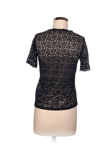 s Beden Zara Bluz %70 İndirimli.