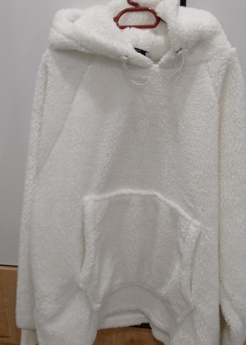 Beyaz Kürklü Kısa Kapüşonlu Kadın Mont - Görsel 2