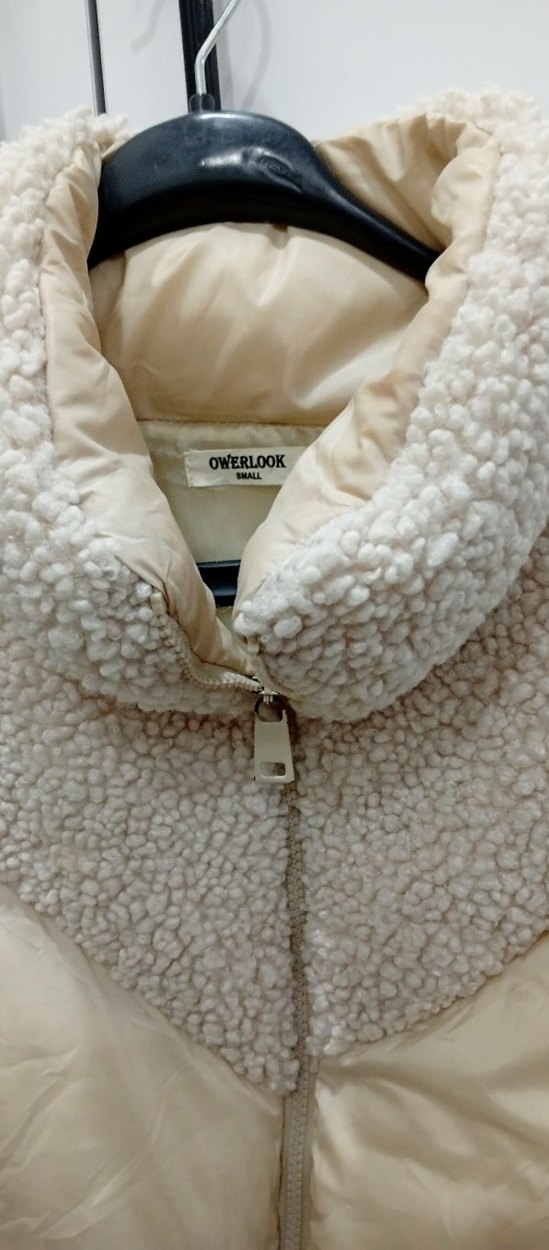 Bej Kürklü Kısa Kadın Yelek - Görsel 3