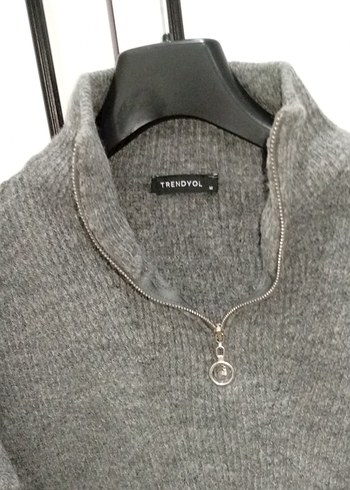 Gri Yarım Fermuarlı Yün Kadın Kazak - Görsel 2