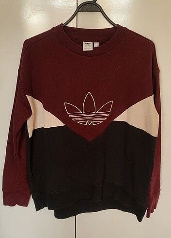 Adidas Sweatshirt