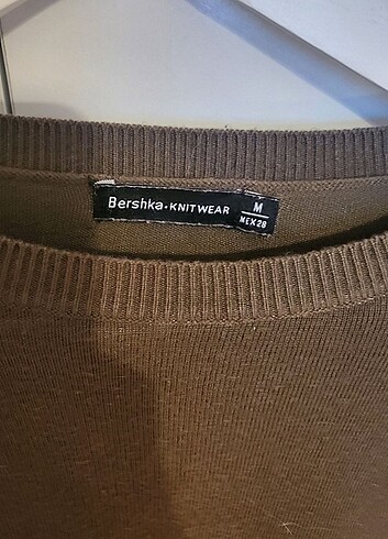 m Beden Bershka Triko