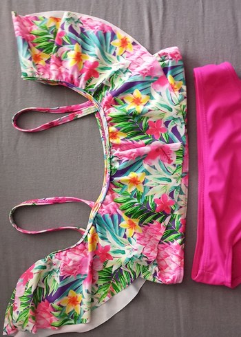 Renkli Desenli Kız Bikini Takımı