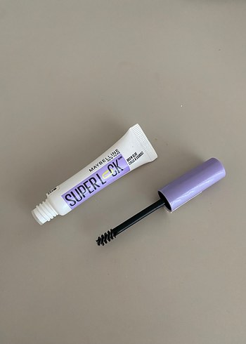 Maybelline superlock kaş maskarası - Görsel 2