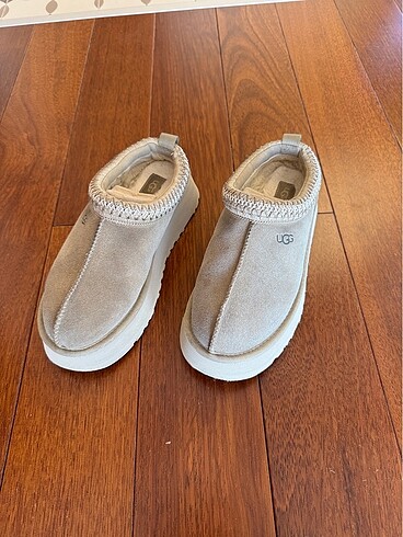 Ugg terlik