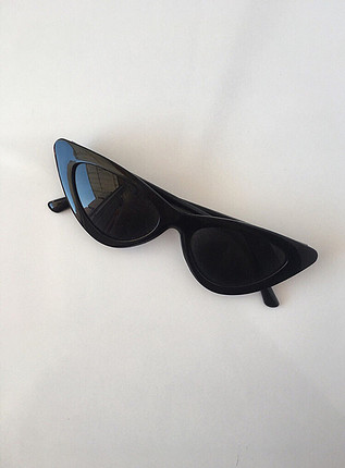 Cateye sunglasses