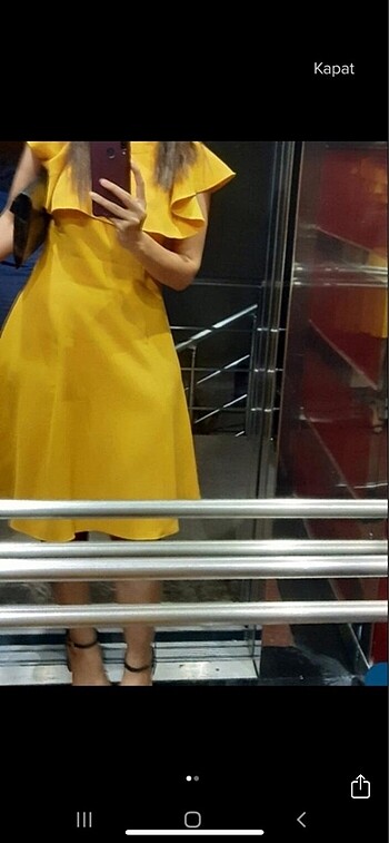 Adil Işık elbise