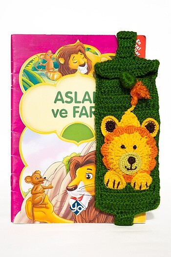 El örgüsü aslan kalemlik ve ayraç