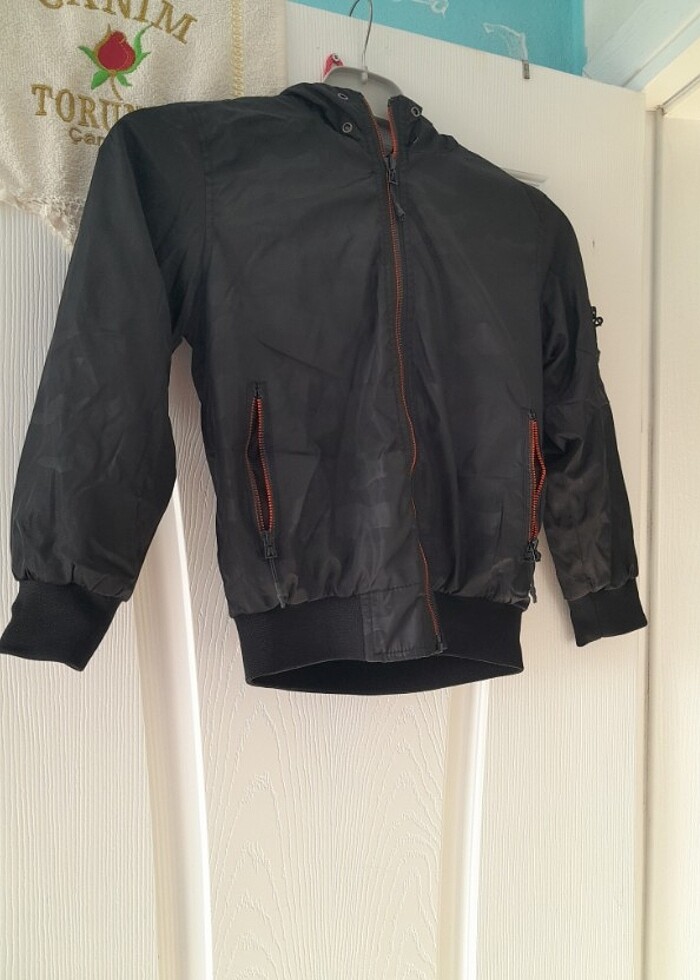 Yağmurluk Ceket - Görsel 3