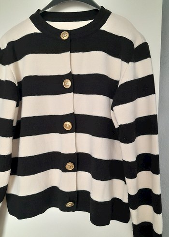 Düğmeli Çizgili Kadın Hırka - Görsel 2