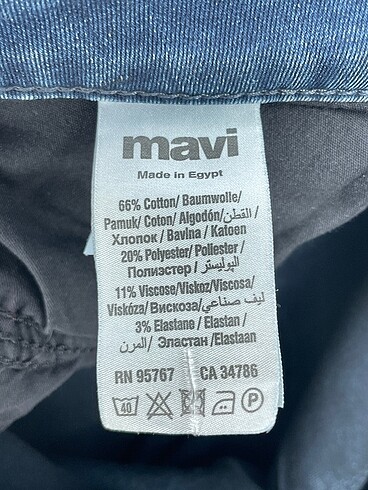 29 Beden lacivert Renk Mavi Jeans Jean / Kot %70 İndirimli.