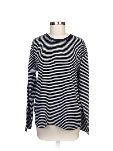 Zara Sweatshirt %70 İndirimli.