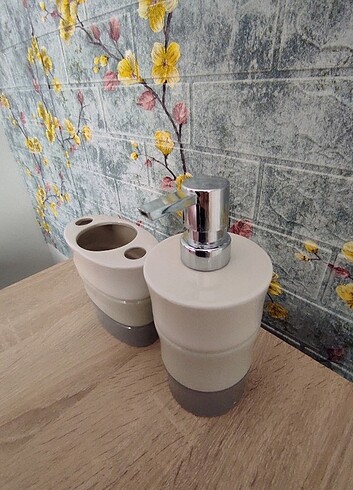 Seramik Banyo Seti Diş Fırçalık ve Sabunluk - Görsel 4