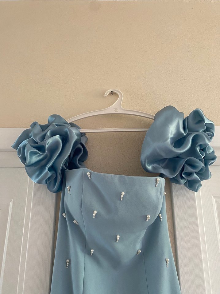 Mavi Straplez Uzun Drapeli Kadın Abiye - Görsel 3