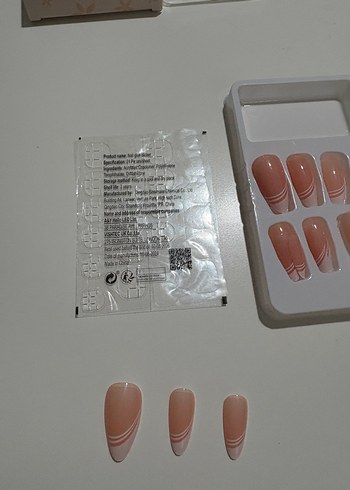 Bej Desenli Takma Tırnak Seti - Görsel 7