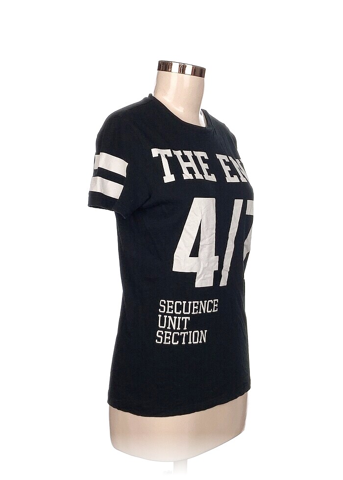 Bershka T-shirt %70 İndirimli. - Görsel 2