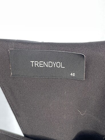 40 Beden siyah Renk Trendyol & Milla Uzun Elbise %70 İndirimli.