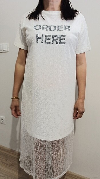 Beyaz Tüllü Elbise