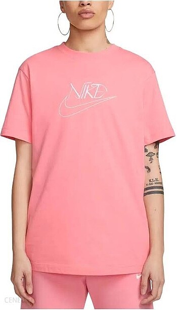 Nike Sportswear T-shirt Tee