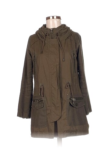 Zara Ceket %70 İndirimli.