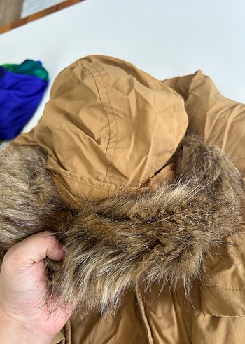 Kapüşonlu Bej Erkek Çocuk Mont - Görsel 2