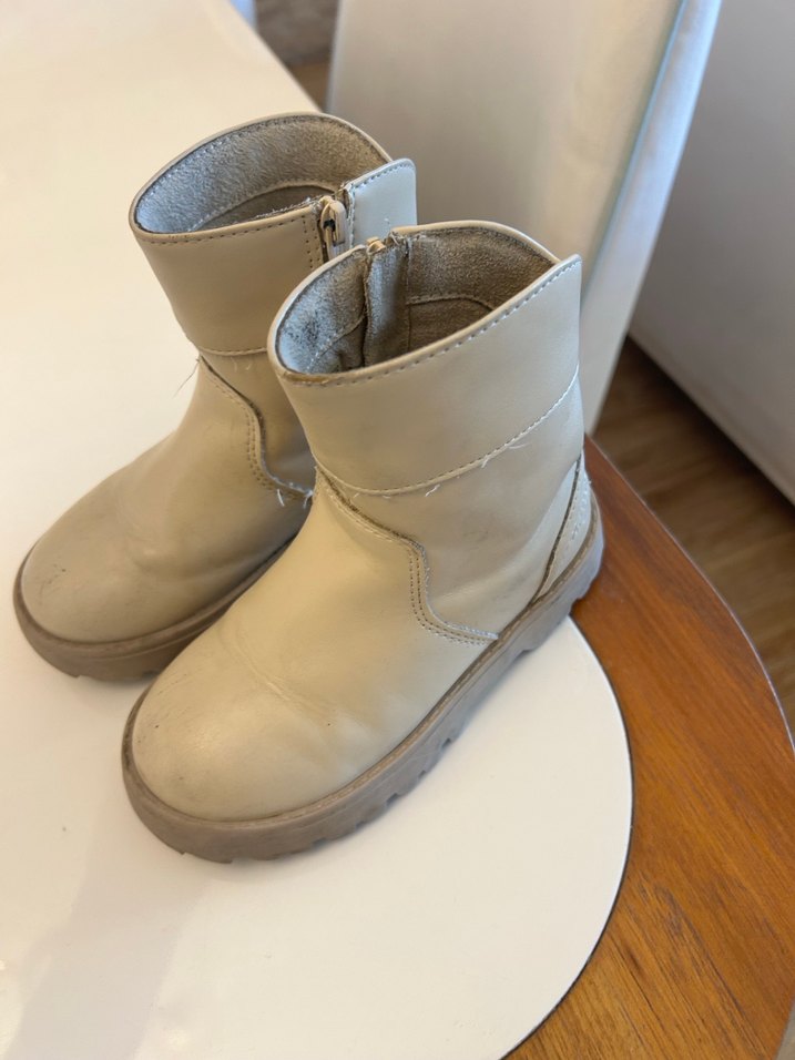 Bej Kız Çocuk Deri Bot - Görsel 5