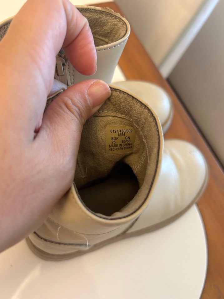 Bej Kız Çocuk Deri Bot - Görsel 4