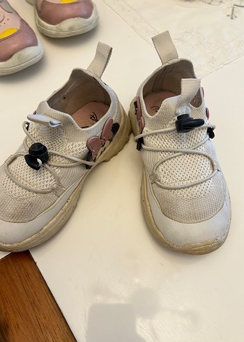 Zara Kız Çocuk Beyaz Spor Ayakkabı - Görsel 6