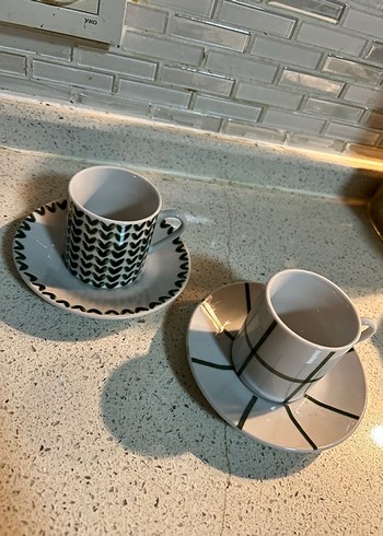 Yeşil Desenli Kahve Fincanı ve Tabağı - Görsel 4